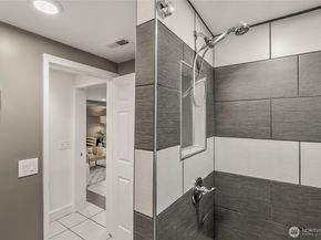 17733 2nd Place NE, Shoreline WA 98155