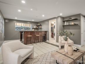 17733 2nd Place NE, Shoreline WA 98155