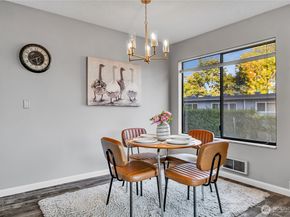 2562 Thorndyke Avenue W 104, Seattle WA 98199