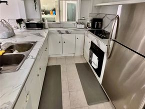 12221 94th Place NE, Kirkland WA 98034