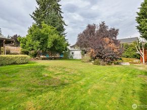610 S 194th Street, Des Moines WA 98148