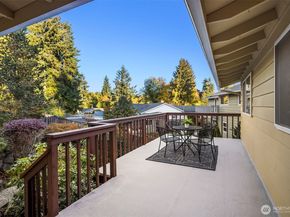 22603 41ST Place SW, Mountlake Terrace WA 98043