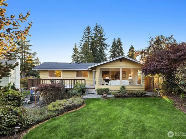 22603 41ST Place SW, Mountlake Terrace WA 98043