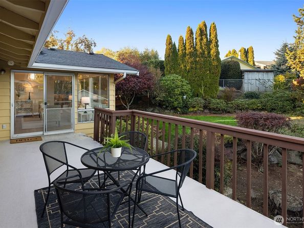 22603 41ST Place SW, Mountlake Terrace WA 98043