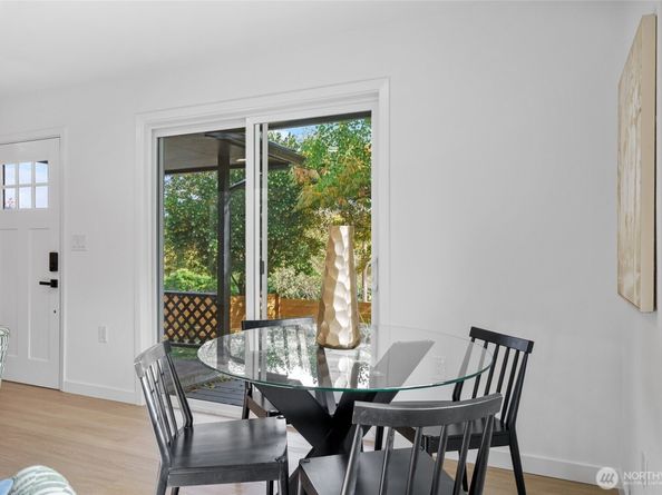 3503 Meadow Avenue N, Renton WA 98056