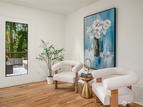 16707 NE 124th Street, Redmond WA 98052