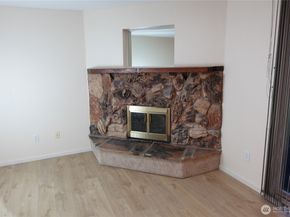 1840 Central Place S H75, Kent WA 98030