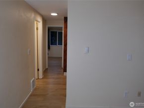 1840 Central Place S H75, Kent WA 98030