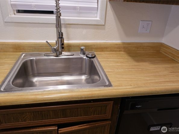 1840 Central Place S H75, Kent WA 98030