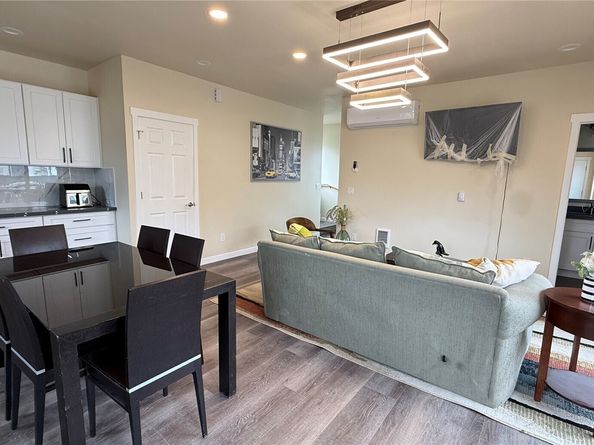 9025 38th Avenue S, Seattle WA 98118