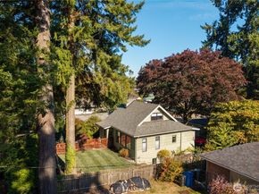 18344 Wallingford Avenue N, Shoreline WA 98133