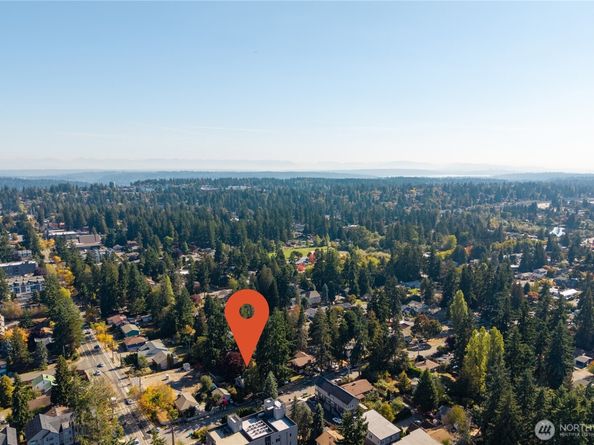 18344 Wallingford Avenue N, Shoreline WA 98133