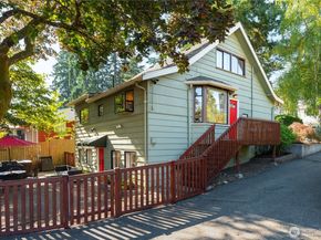 18344 Wallingford Avenue N, Shoreline WA 98133