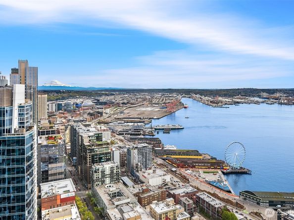 121 Stewart Street 1204, Seattle WA 98011