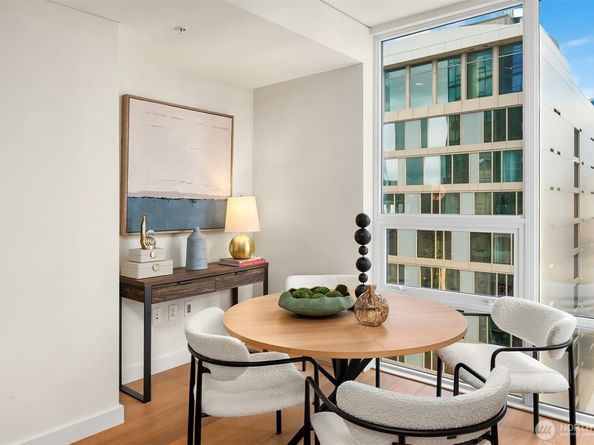 121 Stewart Street 1204, Seattle WA 98011