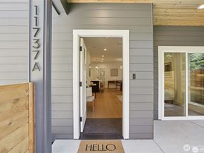 11737 38th Avenue NE A, Seattle WA 98125