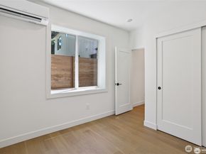 11737 38th Avenue NE A, Seattle WA 98125