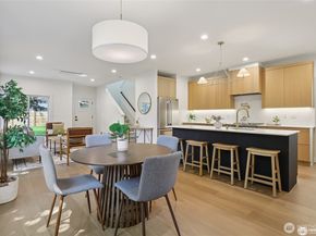 11737 38th Avenue NE A, Seattle WA 98125