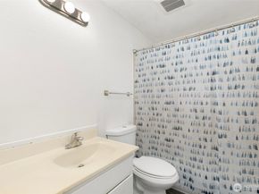 15028 108th Place NE, Bothell WA 98011