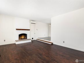 15028 108th Place NE, Bothell WA 98011