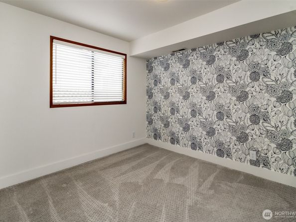 4917 S 315th Place, Auburn WA 98001