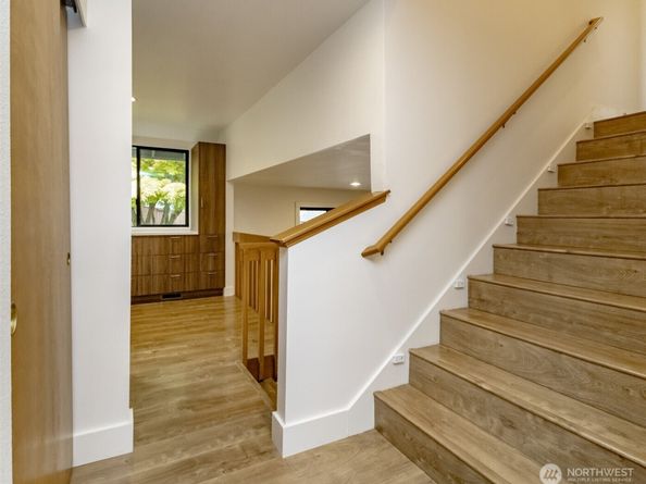 4917 S 315th Place, Auburn WA 98001