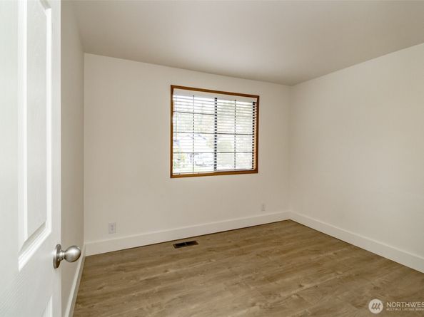 4917 S 315th Place, Auburn WA 98001