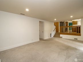 4917 S 315th Place, Auburn WA 98001