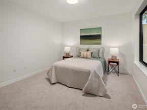 6214 40th Avenue NE, Seattle WA 98115