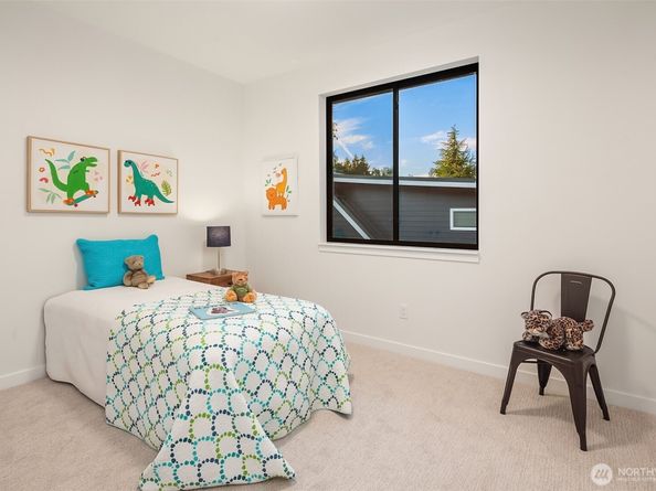 6214 40th Avenue NE, Seattle WA 98115