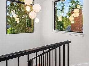 6214 40th Avenue NE, Seattle WA 98115