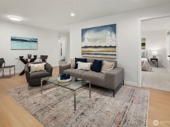 6214 40th Avenue NE, Seattle WA 98115