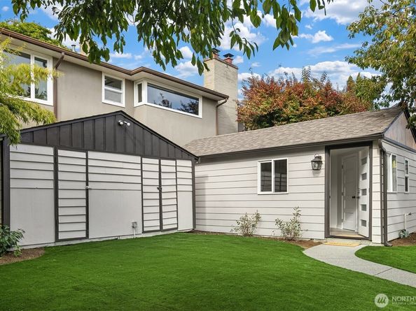 2823 36th Avenue W, Seattle WA 98199