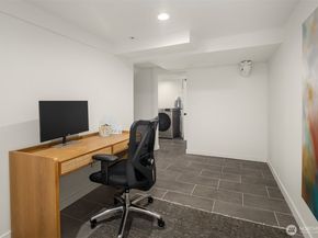 2823 36th Avenue W, Seattle WA 98199