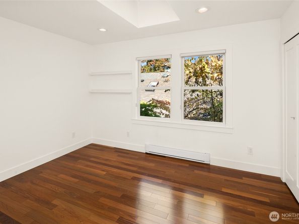 6027 6th Avenue NW, Seattle WA 98107