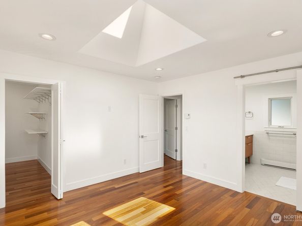 6027 6th Avenue NW, Seattle WA 98107