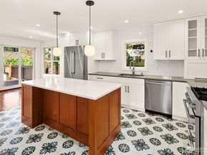 6027 6th Avenue NW, Seattle WA 98107