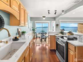 28120 Redondo Beach Drive S 206, Des Moines WA 98198