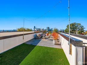 1123 16th Avenue, Seattle WA 98122