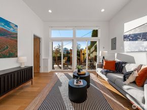 1123 16th Avenue, Seattle WA 98122
