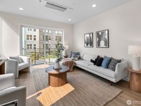 318 B Bellevue Avenue E, Seattle WA 98102