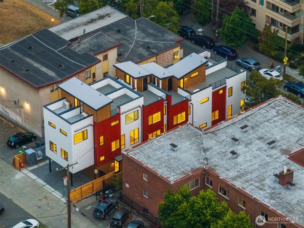 318 B Bellevue Avenue E, Seattle WA 98102