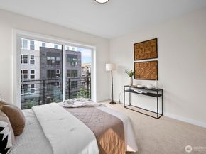 318 B Bellevue Avenue E, Seattle WA 98102