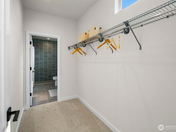 318 B Bellevue Avenue E, Seattle WA 98102