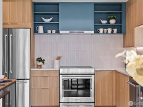 318 B Bellevue Avenue E, Seattle WA 98102