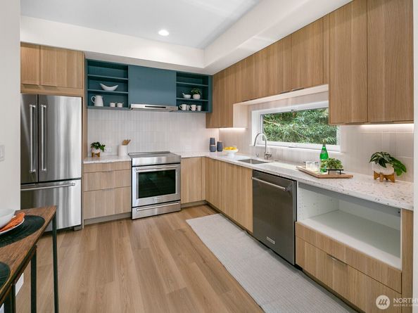 318 B Bellevue Avenue E, Seattle WA 98102