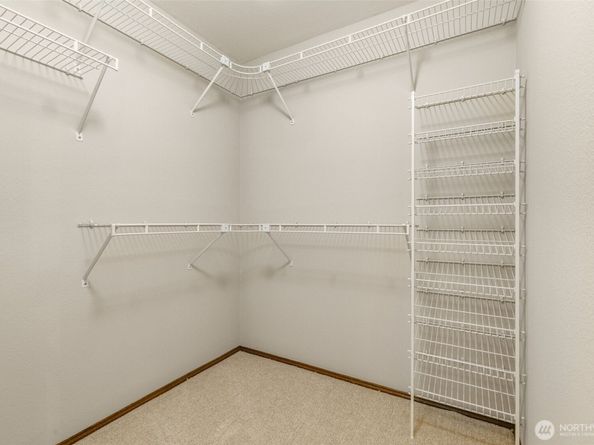 200 SW 327th Place, Federal Way WA 98023