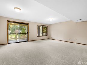 200 SW 327th Place, Federal Way WA 98023