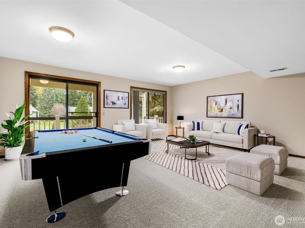 200 SW 327th Place, Federal Way WA 98023