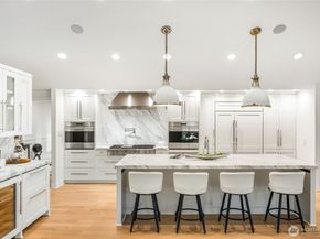 3026 140th Avenue NE, Bellevue WA 98005